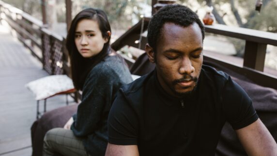 اثار-الطلاق-على-المرأة